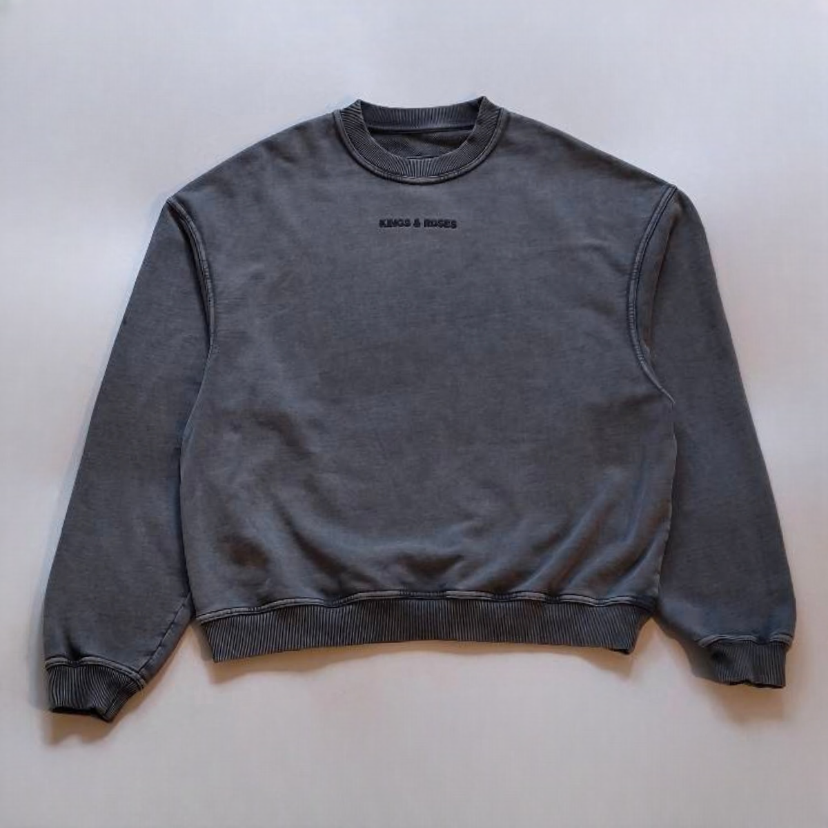 KR RESILIENCE SWEATER - SUN FADED GREY
